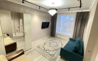 Продажа 1-комнатной квартиры, 37 м²