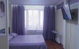 Аренда 1-комнатной квартиры посуточно, 32 м², пр. Н. Абдирова, дом  38 - Аренда квартиры посуточно в Караганде