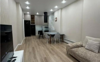 Продажа 4-комнатной квартиры, 105 м², пр. Туран, дом  54 - Продажа  четырехкомнатных квартир в Астане