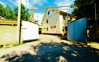 Продажа 7-комнатного дома, 365 м² - Продажа пятикомнатных и более домов, коттеджей от собственников в Алматы