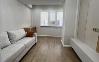 Продажа 1-комнатной квартиры, 35.5 м²