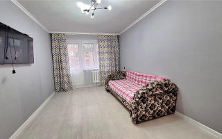 Продажа 5-комнатной квартиры, 86 м², 11а мкр. - Продажа квартир в Казахстане