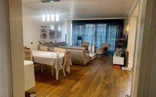 Продажа 3-комнатной квартиры, 121.2 м²