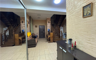 Продажа 7-комнатного дома, 302 м², ул. Жұмабек Тәшенов - Продажа домов, коттеджей в Темиртау