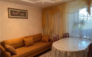 Продажа 4-комнатной квартиры, 76 м², ул. Карбышева, дом  15 - Продажа квартир в Караганде