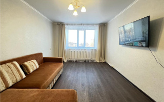 Продажа 2-комнатной квартиры, 48.9 м², ул. Молдагуловой - Продажа действующего бизнеса в Алматинской области