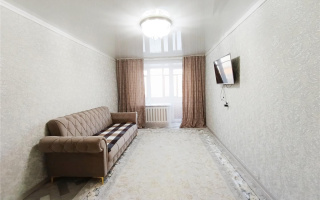 Продажа 3-комнатной квартиры, 59 м², 23-й мкр., дом  8 - Продажа  трехкомнатных квартир в Караганде с фото