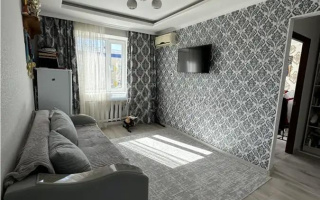 Продажа 4-комнатной квартиры, 81 м², мкр-н Голубые Пруды, дом  13 - Продажа четырехкомнатных квартир в Караганде в Майкудуке