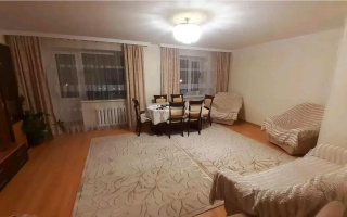 Продажа 3-комнатной квартиры, 79 м², пр. Абылай хана, дом  12/1 - Продажа квартир в Астане
