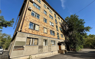 Продажа 3-комнатной квартиры, 93 м², ул. Гоголя, дом  46/3 - Продажа  трехкомнатных квартир в Караганде