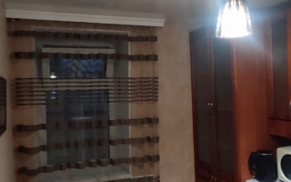 Аренда 1-комнатной квартиры посуточно, 40 м², пр. Бухар-жырау, дом  76 - Аренда квартиры посуточно в Караганде