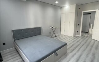 Продажа 1-комнатной квартиры, 50 м²