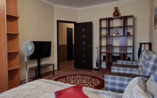 Аренда 1-комнатной квартиры, 45 м², ул. Сатпаева, дом  25 - пр. Момышулы - Аренда квартиры помесячно в Астане