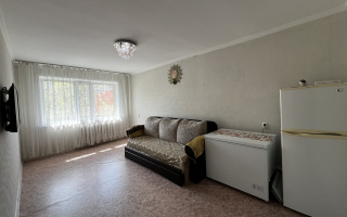 Продажа 2-комнатной квартиры, 42 м², пр. Республики, дом  16 - Продажа  двухкомнатных квартир в Караганде