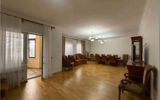 Продажа 4-комнатной квартиры, 192.3 м² - Продажа четырехкомнатных квартир от собственников в Астане