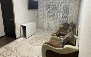 Продажа 3-комнатной квартиры, 57 м², ул. Зелинского, дом  24/4 - Продажа  трехкомнатных квартир в Караганде