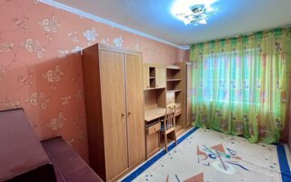 Продажа 3-комнатной квартиры, 59 м²