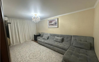 Продажа 3-комнатной квартиры, 61 м², ул. Муканова, дом  24 - Продажа  трехкомнатных квартир в Караганде без посредников с фото