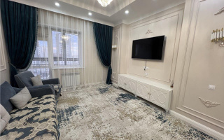 Продажа 5-комнатной квартиры, 125 м², пр. Шахтеров - Продажа  пятикомнатных квартир в Караганде