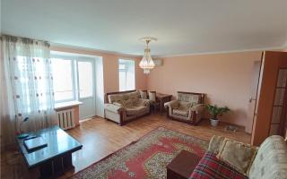 Продажа 3-комнатной квартиры, 75 м², ул. Маметовой, дом  121 - Продажа  трехкомнатных квартир в Караганде с фото
