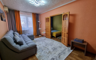Аренда 2-комнатной квартиры посуточно, 48 м² - Аренда двухкомнатных квартир посуточно в Усть-Каменогорске