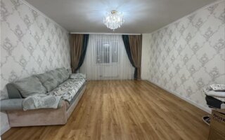 Продажа 3-комнатной квартиры, 77.4 м²