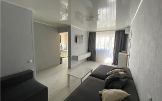 Продажа 2-комнатной квартиры, 40 м², ул. Панфилова, дом  2 - Продажа  двухкомнатных квартир в Шахтинске