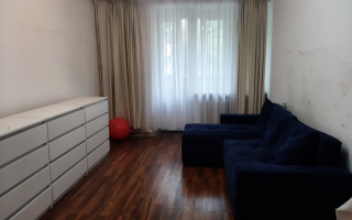 Продажа 4-комнатной квартиры, 82.3 м², ул. Курмангазы, дом  33 - Продажа  четырехкомнатных квартир в Алматы с фото