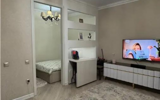 Продажа 1-комнатной квартиры, 45 м², ул. Жунисова, дом  4/3 - Продажа  однокомнатных квартир в Алматы без посредников с фото