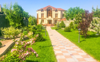 Продажа 8-комнатного дома, 830 м², мкр-н Жана Коктобе, дом  19 - ул. Сахариева - Продажа домов, коттеджей в Алматы с фото