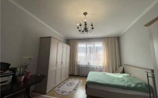 Продажа 2-комнатной квартиры, 110 м² - Продажа офисных и торговых помещений в Уральске