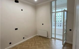 Продажа 2-комнатной квартиры, 57 м²