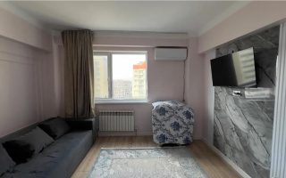 Продажа 1-комнатной квартиры, 33 м², ул. Толе би, дом  273а - Продажа  однокомнатных квартир в Алматы с фото