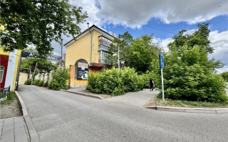 Продажа , 103 м², ул. Абая, дом  16 - Продажа офисных и торговых помещений в Караганде с фото