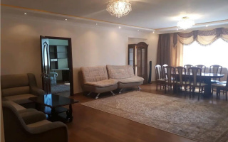Продажа 5-комнатной квартиры, 191.6 м², пр. Абая, дом  45/1 - Продажа  пятикомнатных квартир в новостройках Астаны