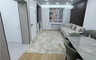 Продажа 3-комнатной квартиры, 85 м²