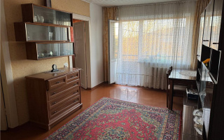 Продажа 4-комнатной квартиры, 61 м², мкр-н 22 - Продажа квартир в Караганде