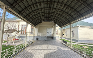 Продажа 7-комнатного дома, 310 м² - Недвижимость в Шымкенте