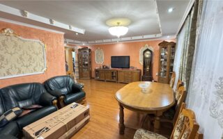 Продажа 4-комнатной квартиры, 97 м² - Продажа действующего бизнеса в Уральске