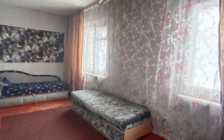 Продажа 3-комнатного дома, 50.4 м², ул. Кошкарбаева - Продажа домов, коттеджей в Караганде