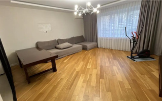 Продажа 4-комнатной квартиры, 135 м², ул. Кунаева, дом  14 - Продажа  четырехкомнатных квартир в Астане