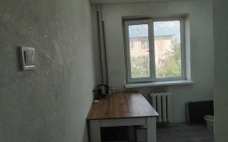 Аренда 1-комнатной квартиры, 32 м², ул. Абая, дом  60 - Аренда жилой и коммерческой недвижимости в Темиртау