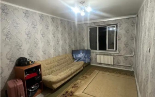 Продажа 3-комнатной квартиры, 52 м², мкр-н Аксай-3б, дом  2 - Продажа  трехкомнатных квартир в Алматы с фото