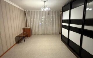 Продажа 3-комнатной квартиры, 63 м²