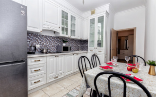 Аренда 2-комнатной квартиры посуточно, 75 м², пр. Кабанбай батыра, дом  60а/2 - Аренда  двухкомнатных квартир посуточно в Астане