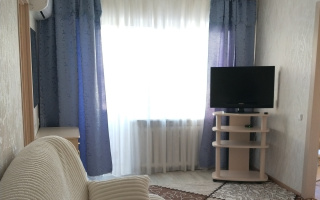 Аренда 1-комнатной квартиры посуточно, 30 м², пр. Бухар-жырау, дом  60 - Аренда  однокомнатных квартир посуточно в Караганде без посредников