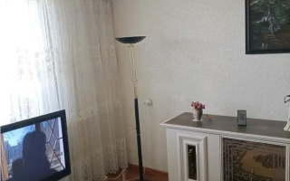 Продажа 3-комнатной квартиры, 64 м², ул. Штурманская, дом  1/6 - Продажа  трехкомнатных квартир в Караганде без посредников