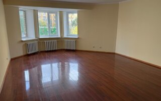 Продажа 3-комнатной квартиры, 113.3 м²