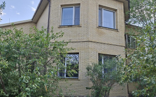 Продажа 5-комнатного дома, 385 м², Аэропорт Городской - Продажа  пятикомнатных домов, коттеджей в Караганде без посредников с фото