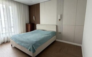 Продажа 4-комнатной квартиры, 139 м²